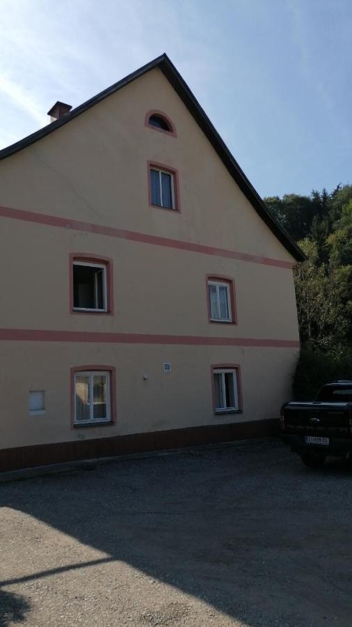 Amtmannhaus Ferienunterkunft イルドニング エクステリア 写真